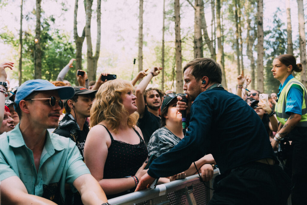 2000 Trees – Day 3 – FRIDAY